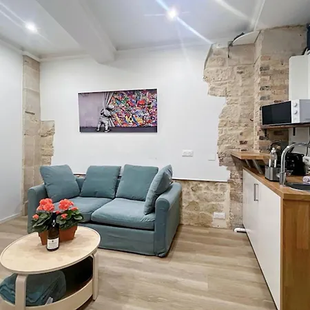 Souplex - 4p - Center Apartment *