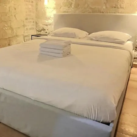 Souplex - 4p - Center * Paris